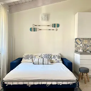 Free Private Parking, New , Alghero Italia